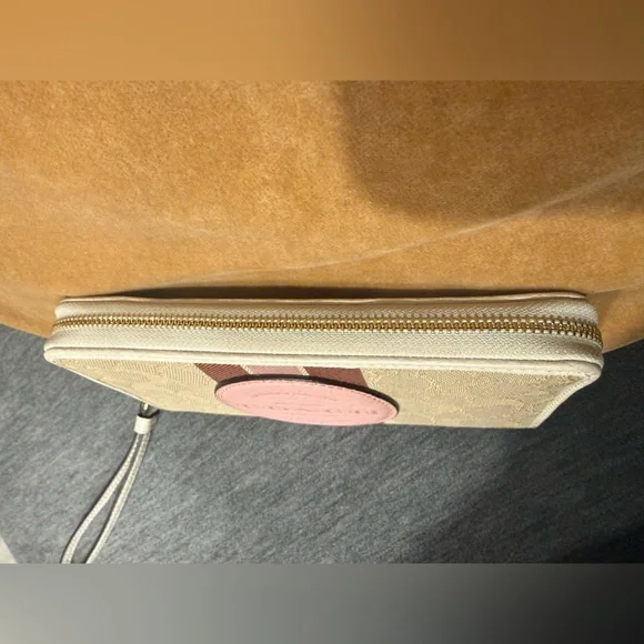 Coach Dempsey Large Phone Wallet - Picture 9 of 12